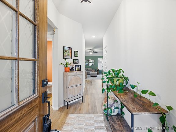 3rd image of 1665 E 138th Pl S