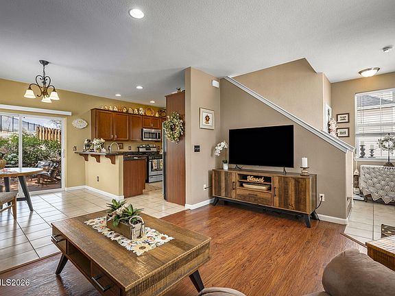 4th image of 3451 Niblick Dr