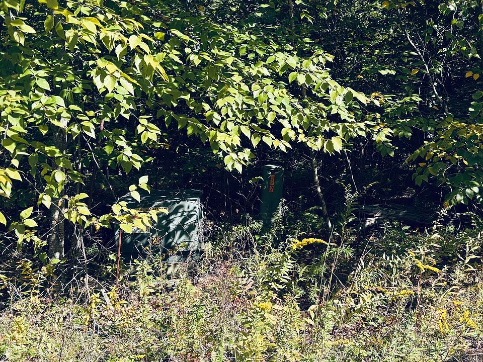 2nd image of LOT 191 Highland Rd