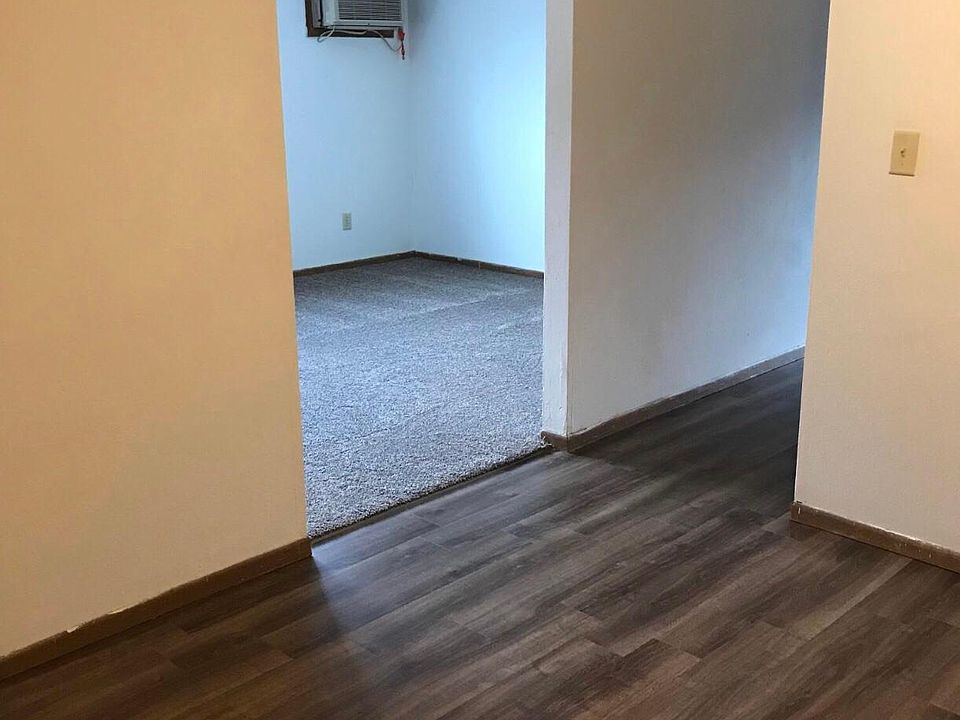 1st image of 1018 S Main St APT 15C