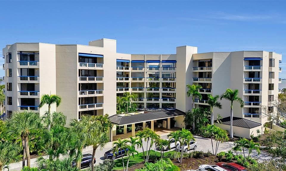 1st image of 2110 HARBOURSIDE DRIVE #523