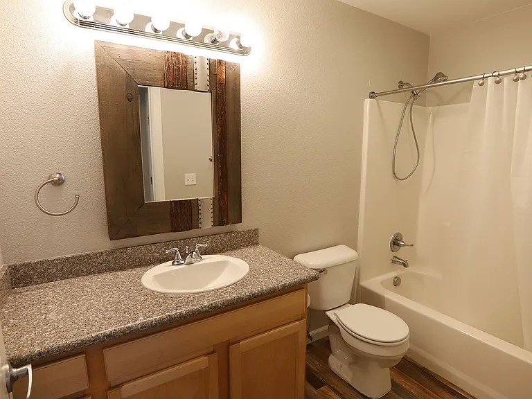 810 Pinyon Pl — Photo 22