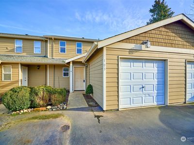 304 29th Street SE #103, Auburn, WA, 98002