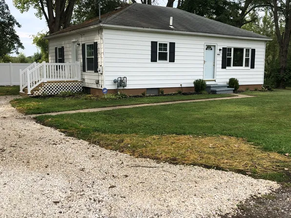 1400 Saint Michaels Ave, Akron, OH 44320