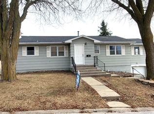 102 S 27th St, Denison, IA 51442