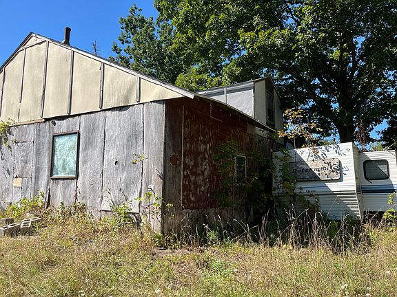 3rd image of 27226 County Road 665