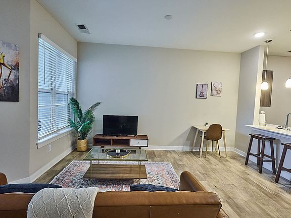 2nd image of 530 Massachusetts Avenue Indianapolis Indiana #46-ID1073471P