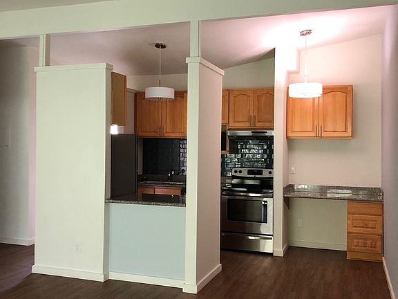 3rd image of 9447 166th Ave NE APT 305