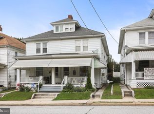 211 W High St, Red Lion, PA 17356