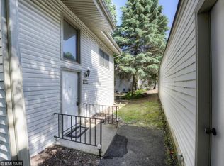 5524 E Bavarian Pass, Minneapolis, MN 55432