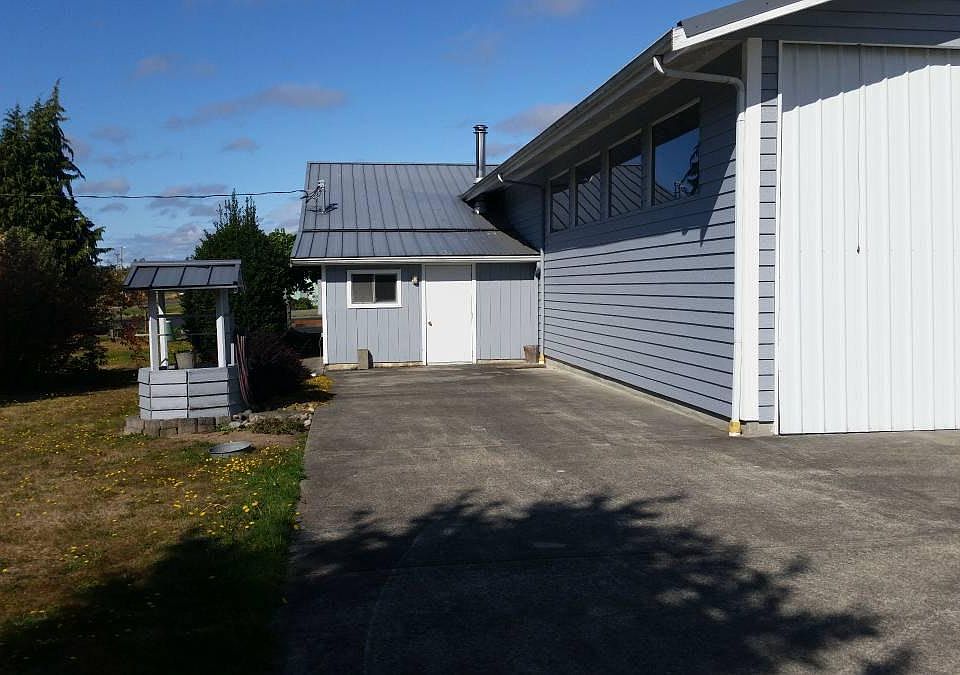 Front of unit/parking.