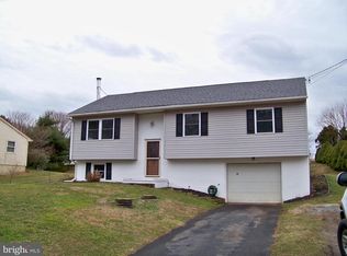 80 Penny Rd, Holtwood, PA 17532