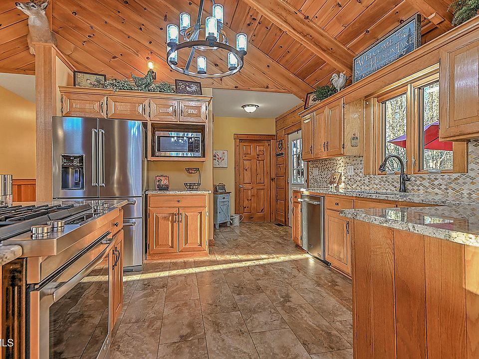24th image of this home