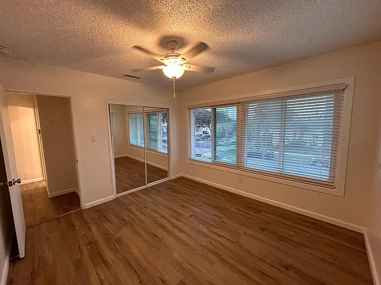701 S Osage Ave #3 — Photo 11