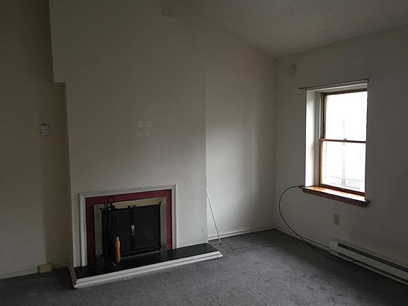 5th image of 104 Fairmount Ave #2