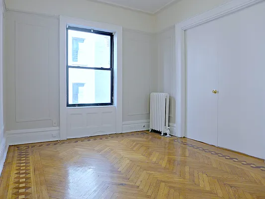 Rented by Metropolitan Equities | media 2