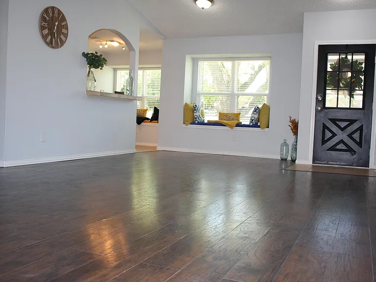 2518 Highdale Dr — Photo 15