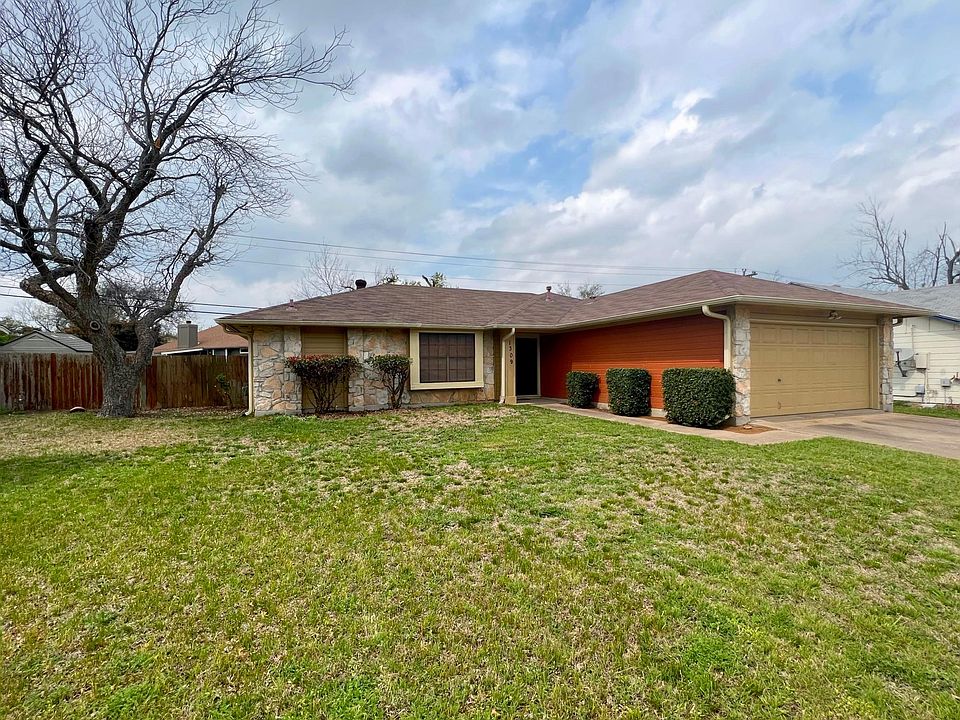 1st image of 1309 Texas Oak Way