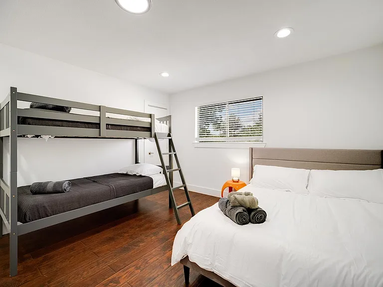 313 Melorine Dr — Photo 13
