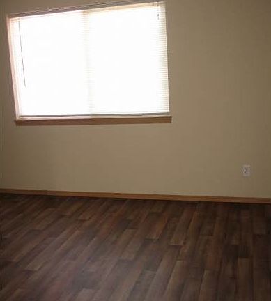 5th image of 1520 Cooley St APT 1