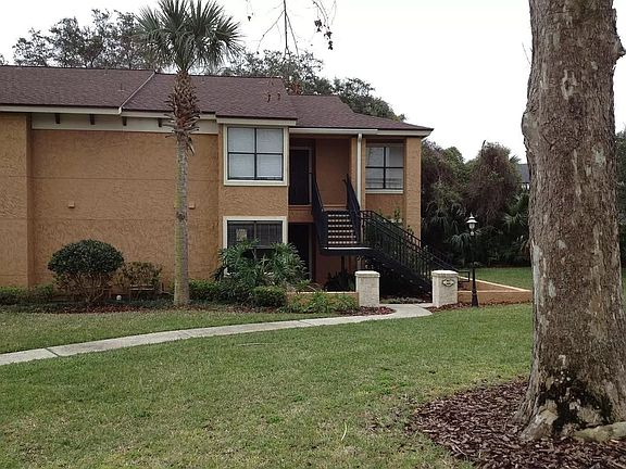 3rd image of 898 Jetty Ct #898