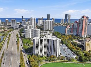 3300 NE 191st St APT 714, Aventura, FL