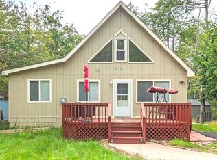 9424 Juniper Dr, Tobyhanna, PA 18466