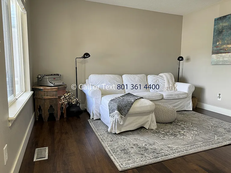 1665 N 2600th St W — Photo 7