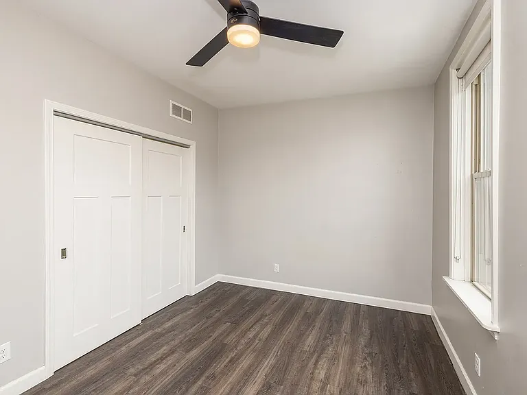 920 S 2nd St #202 — Photo 13