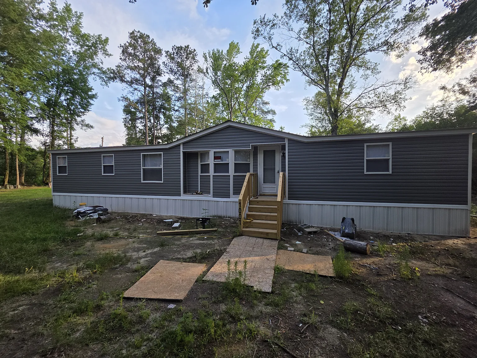 3 bed, $1,500 — Photo 1