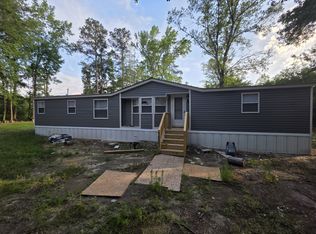 1001 Ruth Rd, Lumberton, NC 28358