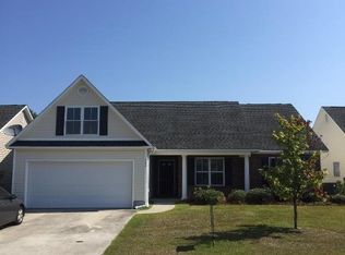 402 Putnam Dr, Wilmington, NC 28411