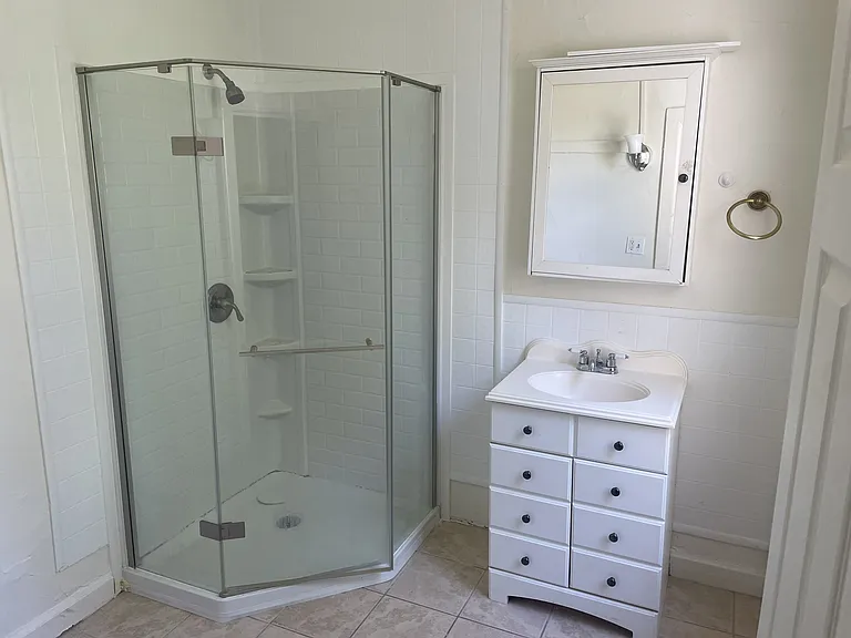 87 Park Ave #2 — Photo 7