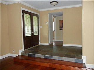 5th image of 88 Lakeshore Cir