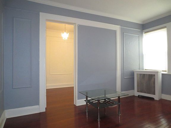 5th image of 2837 35th St #3