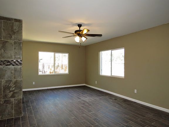 5th image of 3367 N Winstel Blvd