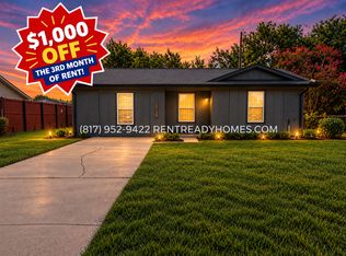 12135 Out Dr, Houston, TX 77045
