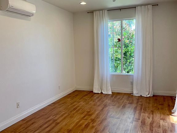 5th image of 16786 Summit Vista Dr #1
