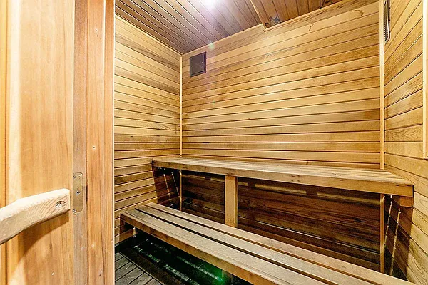 Rented by Tapiro Realty | media 5