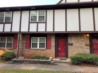 1376 Kingsgate Dr, Stone Mountain, GA, 30083