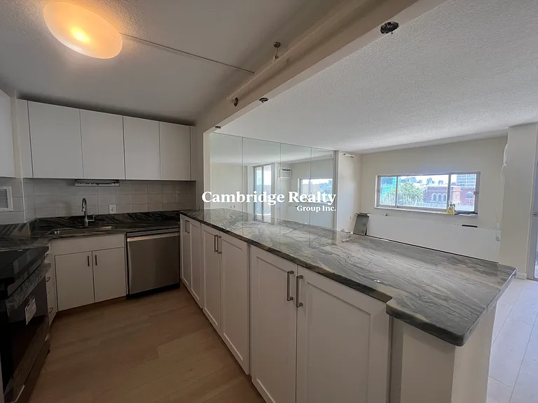 872 Massachusetts Ave #XXX — Photo 4
