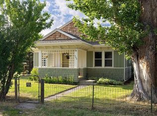 209 Bozeman St, Gallatin Gateway, MT 59730