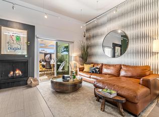 1525 Spyglass Plz, Palm Springs, CA 92264