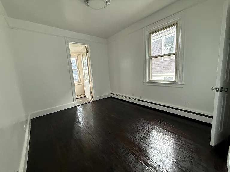 185 Saint Pauls Ave #2 — Photo 3