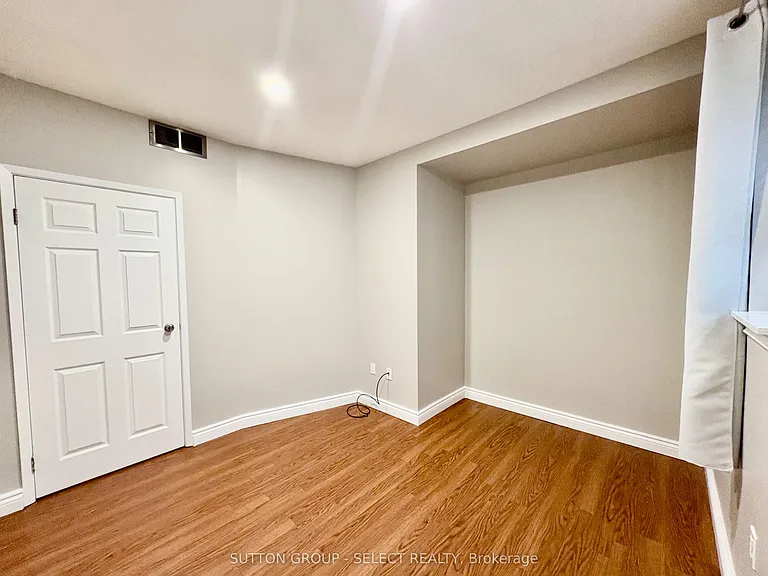 440 Wellington St #103 — Photo 21