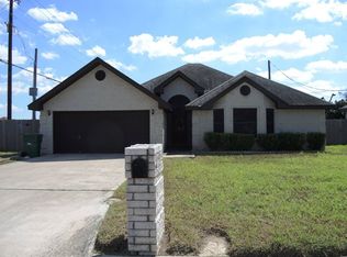 901 Regal Dr, Pharr, TX 78577