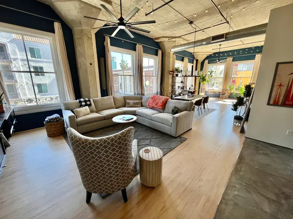 115 W 4th St Unit 207, Long Beach, CA 90802