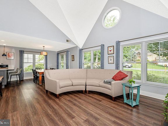 5th image of 5776 Windwood Way
