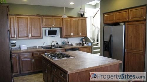 5th image of 3152 Sebe St