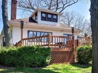 553 Greenland Ave, Oconomowoc, WI 53066